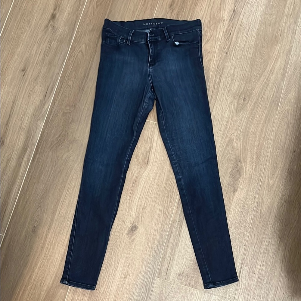 Mott & Bow Mid Rise Skinny Women's Dark Blue Jeans Size 26 (W) X 28 (L)